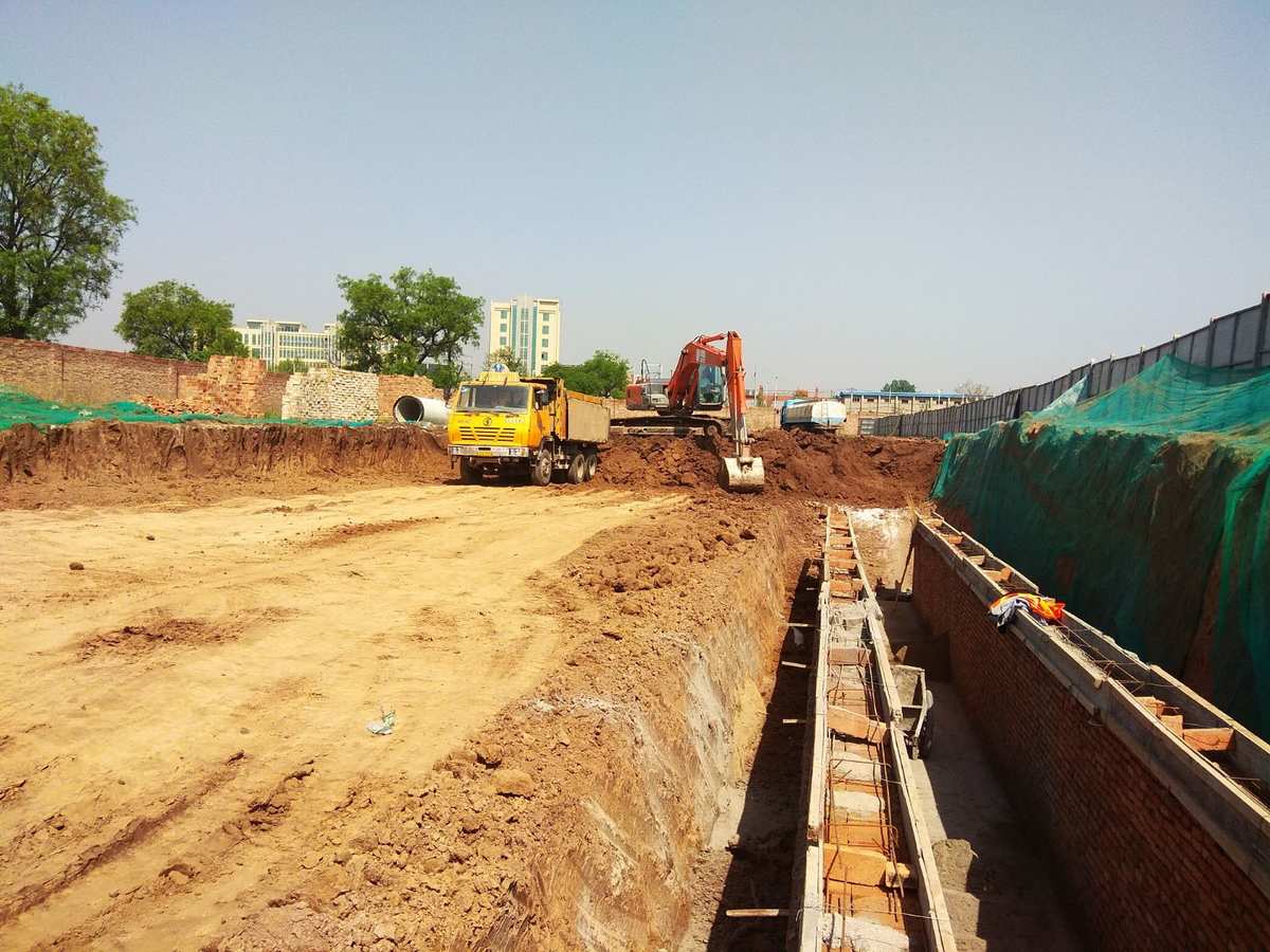 河南洛阳丰北路市政道路工程2020年11月2日 - 美篇