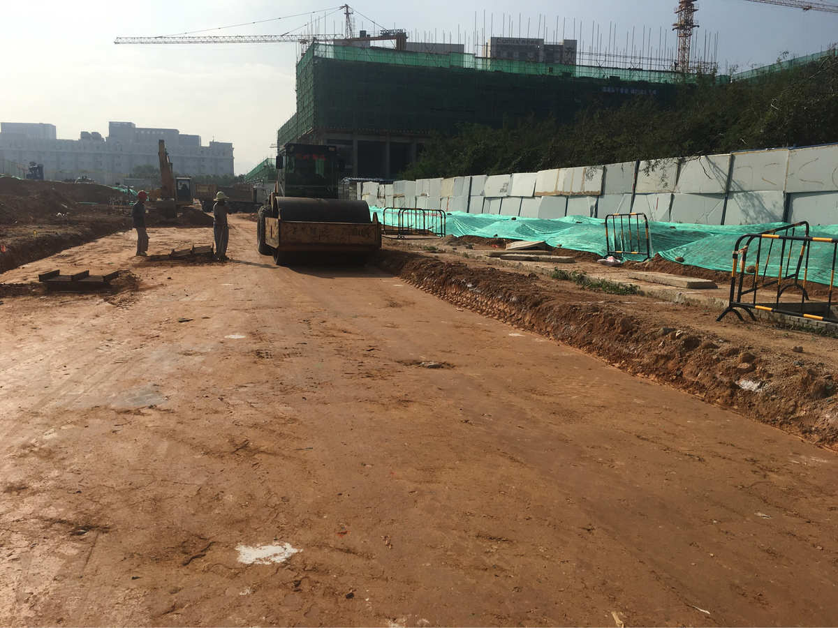 2018年10月22日光科一、二路市政工程工作日报